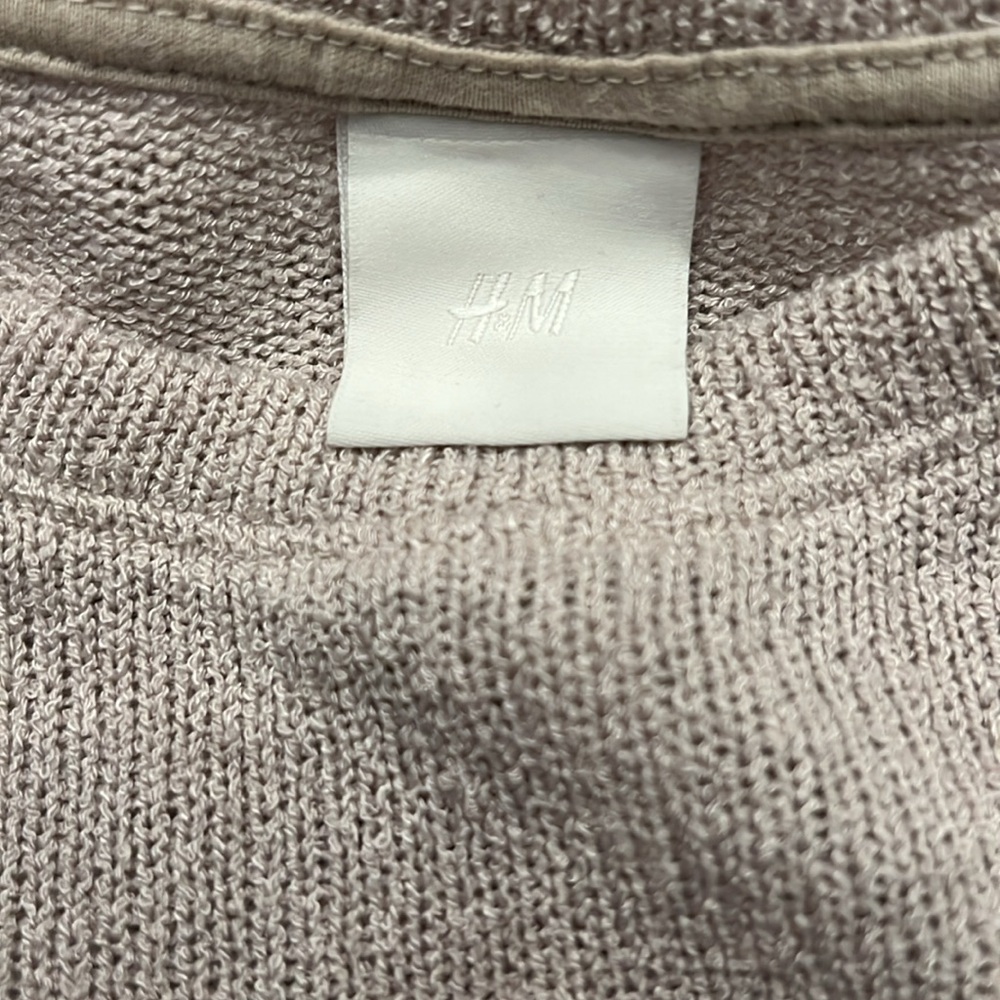 H&M - Picture 2 of 3